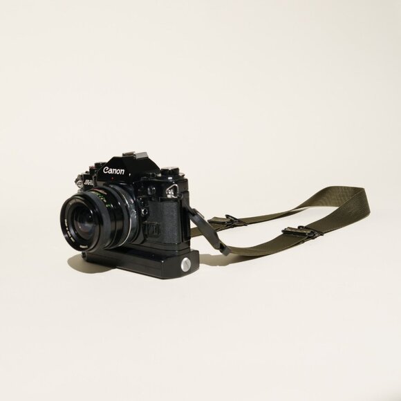 Camera Strap Military Green Dual Adjustable w Peak Design Anchors & D-Ring Mount - Picture 6 of 10